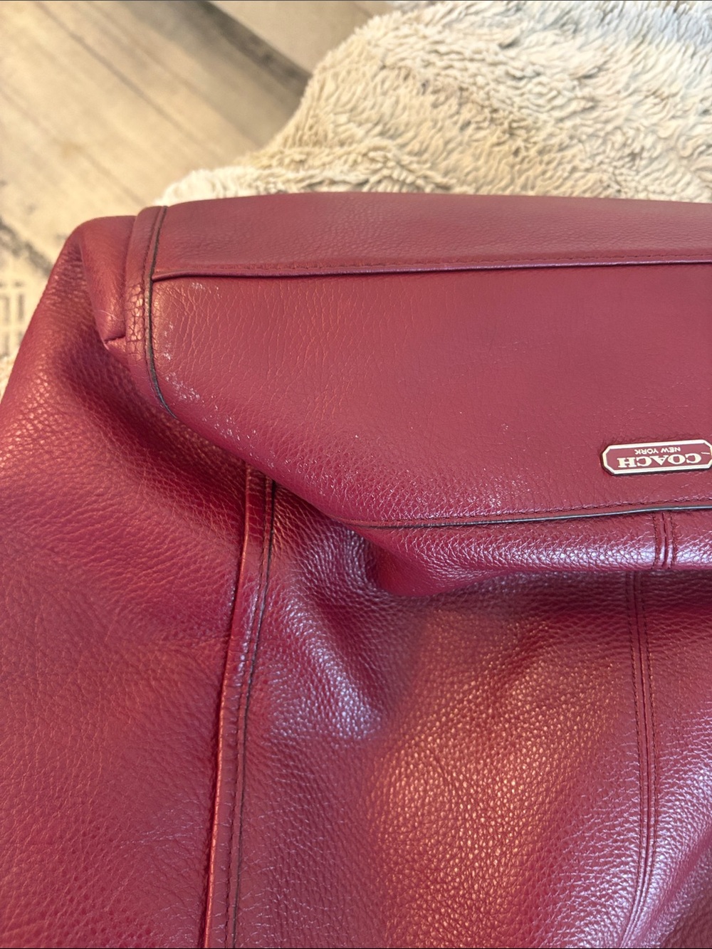 Red coach tote - Picture 7 of 9